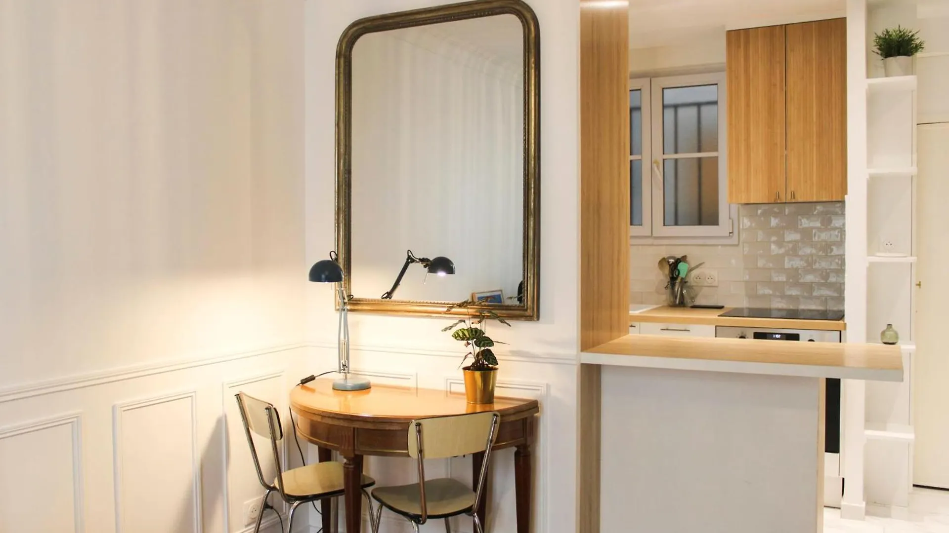 Charming T2 Near Montmartre * Paris