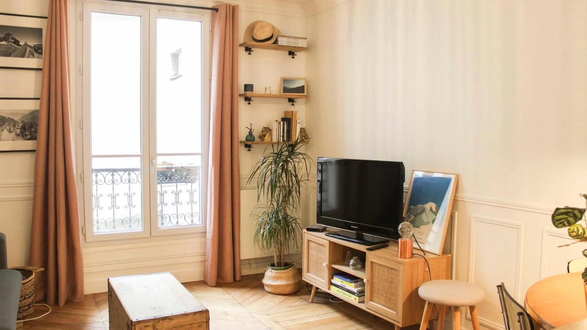 Charming T2 Near Montmartre * Paris